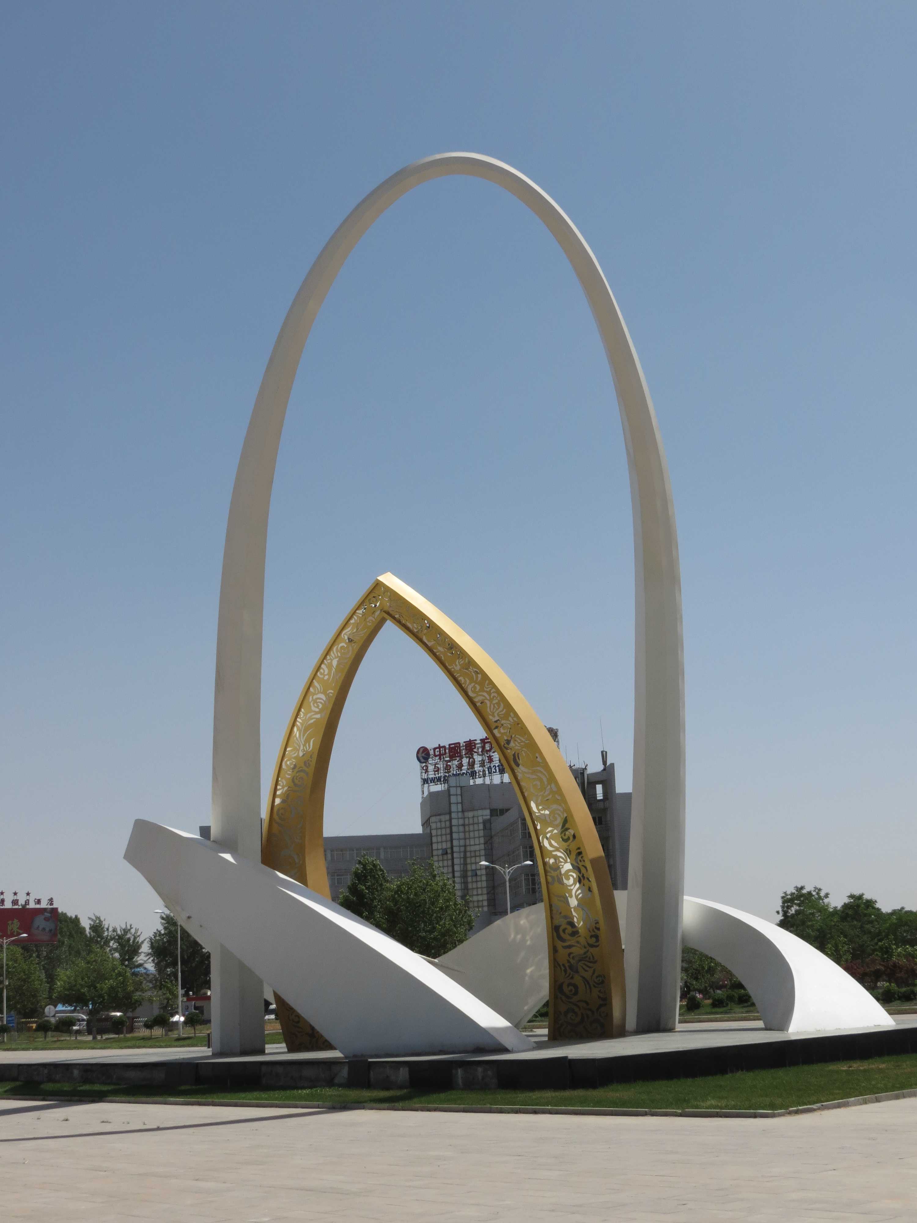 機(jī)場(chǎng)景觀雕塑，大型廣場(chǎng)標(biāo)志，廣場(chǎng)大型雕塑